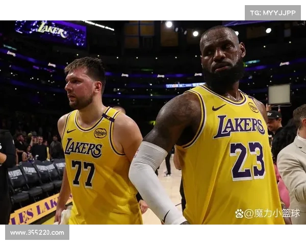 NBA球星历史数据分析与比较:得分、助攻、篮板、效率全面解读 NBA球星历史数据分析与比较:得分、助攻、篮板、效率全面解读